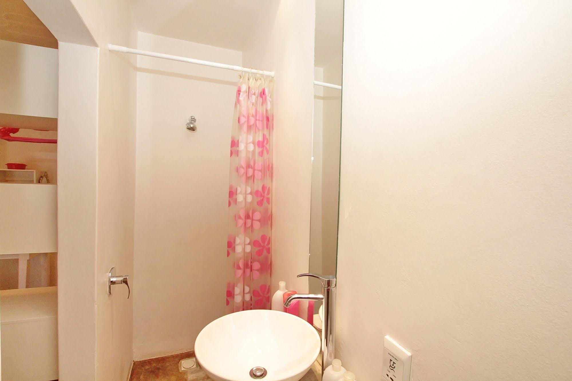 יוהנסבורג Motel Mi Pi Chi מראה חיצוני תמונה